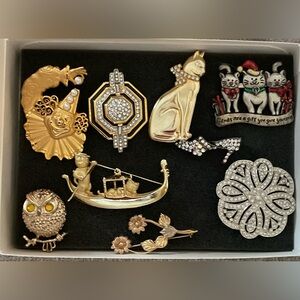 Vintage Lot of 9 Gold-Tone Animal & Floral Brooch Set